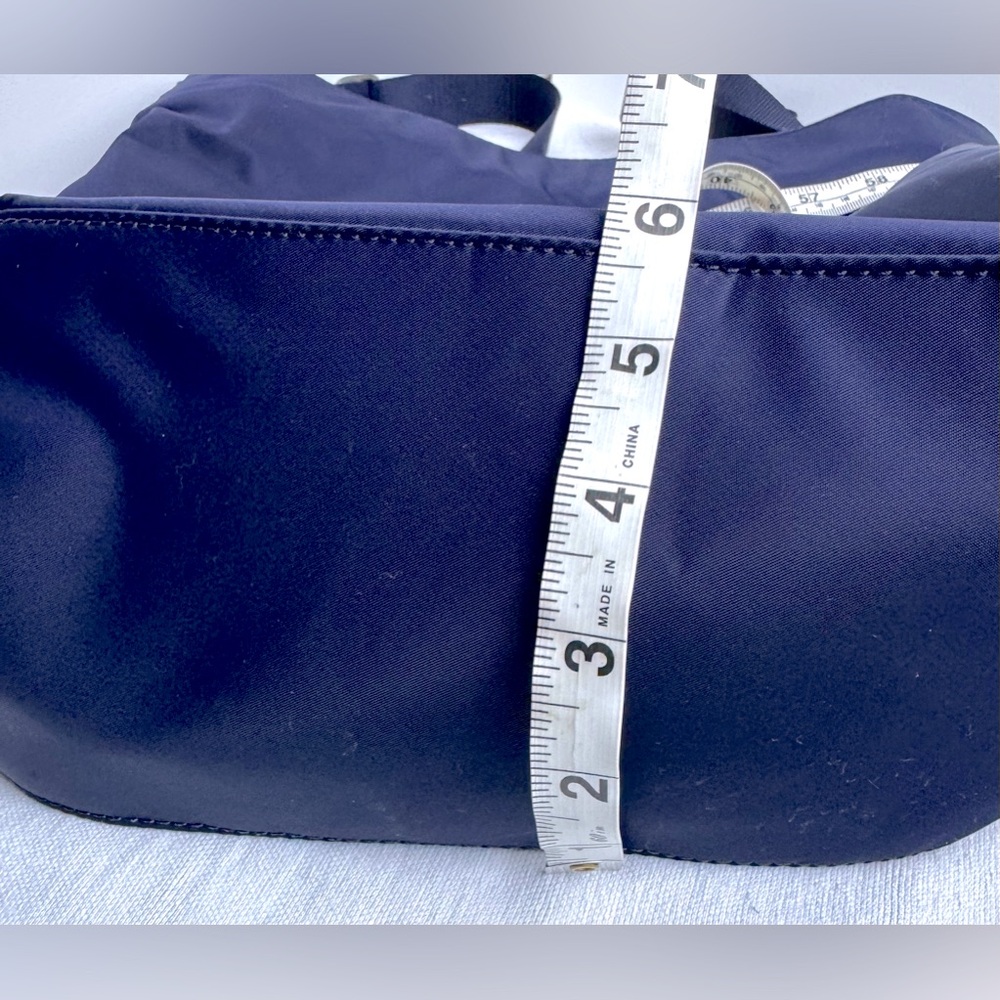Lululemon Navy Blue All Set Bucket Crossbody Shoulder Bag - Picture 13 of 13